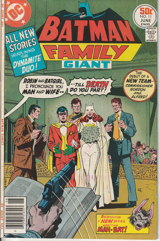 BATMAN FAMILY #11 - DC COMICS - MAY-JUN 1977 (7.0-7.5)