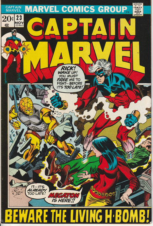 CAPTAIN MARVEL #23 - MARVEL COMICS - NOV 1972 (8.0)
